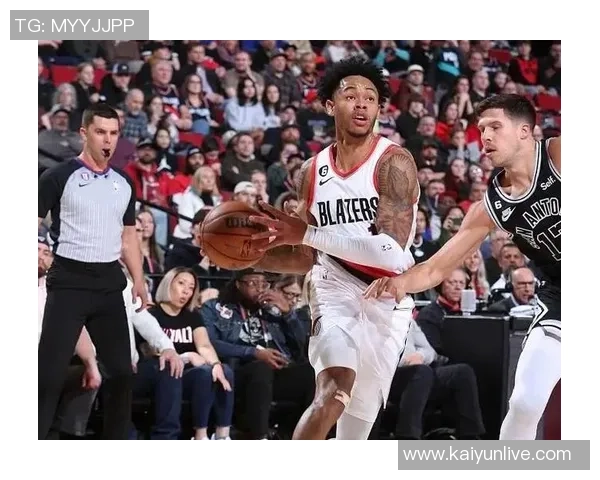 安芬尼西蒙斯替补发威24分钟砍下27分三分球命中率高达60